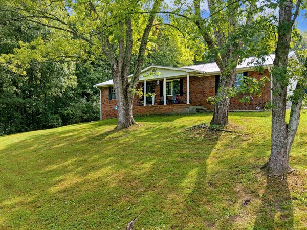 2616 Jericho Rd, Maryville, TN 37803