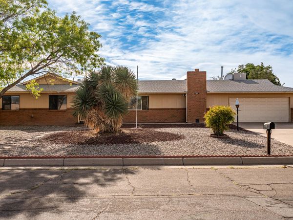 803 Pinehurst Road SE, Rio Rancho, NM 87124