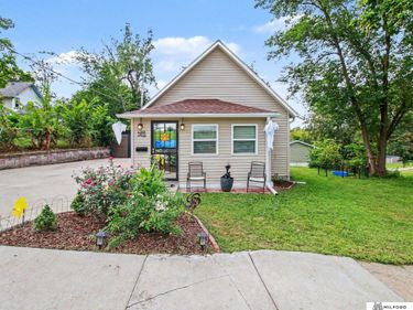 2018 N 35th Street, Omaha, NE 68111