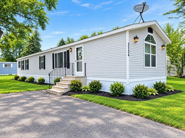 3321 89th Drive NE, Blaine, MN 55449
