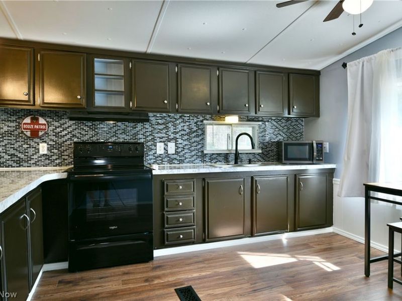 100 A Drive, Warren, OH 44484 Photo 17