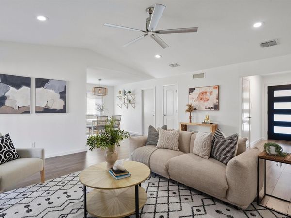 9404 Meadow Vale, Austin, TX 78758