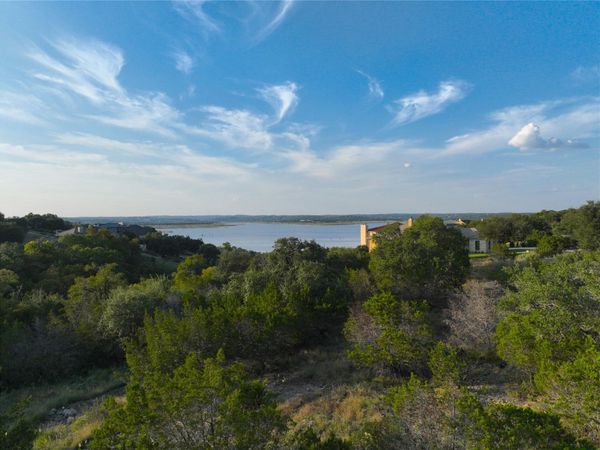 401 Scarlet CT , Canyon Lake, TX 78133