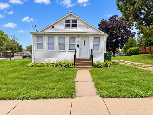 1560 Madison Street, Fennimore, WI 53809