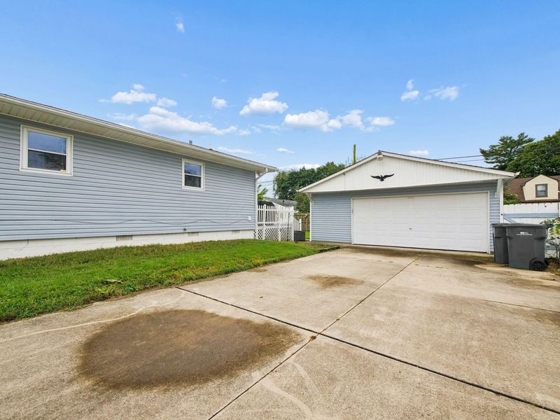 1853 Marlboro Avenue, Obetz, OH 43207 Photo 24