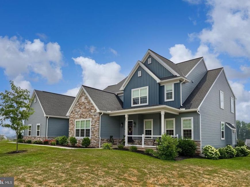 315 Goshawks Road , Denver, PA 17517 Main Photo