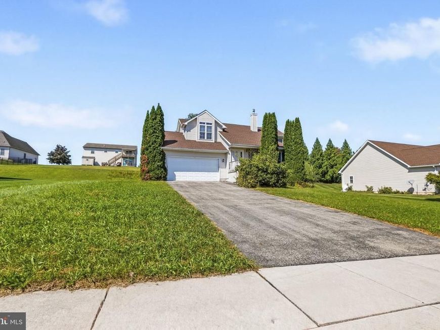 135 Tracy Drive , York Springs, PA 17372 Main Photo