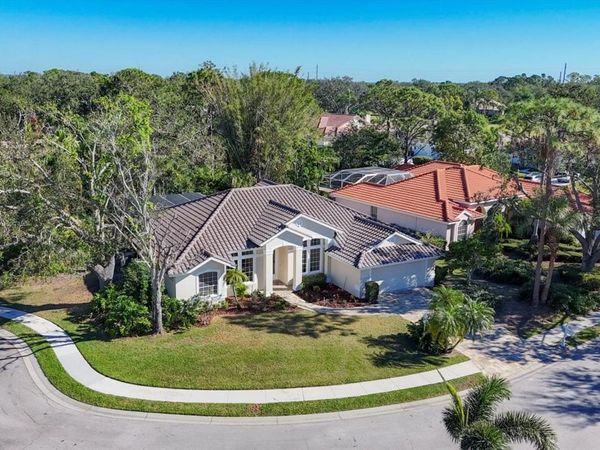 6615 HUNTER COMBE CROSSING , UNIVERSITY PARK, FL 34201