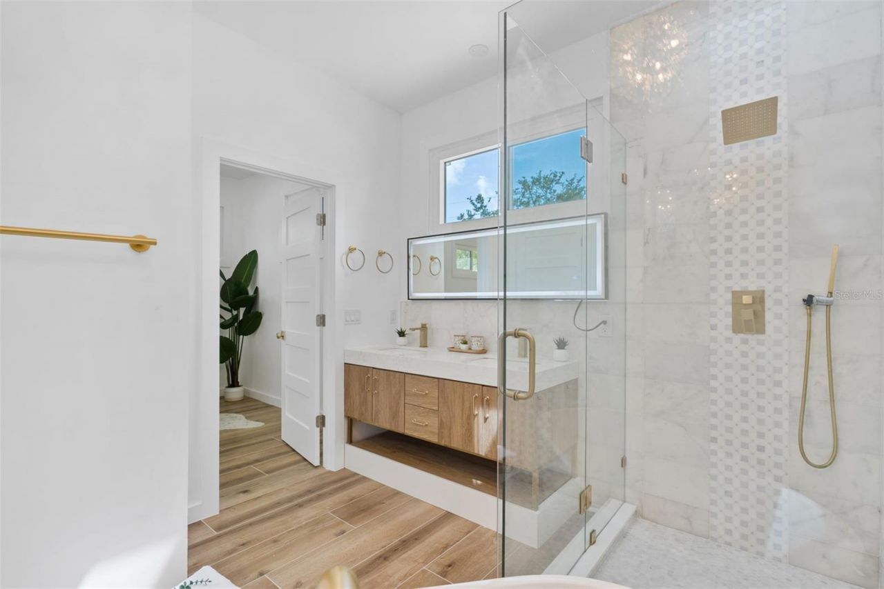 4879 Commonwealth Drive, Sarasota, FL 34242 Photo
