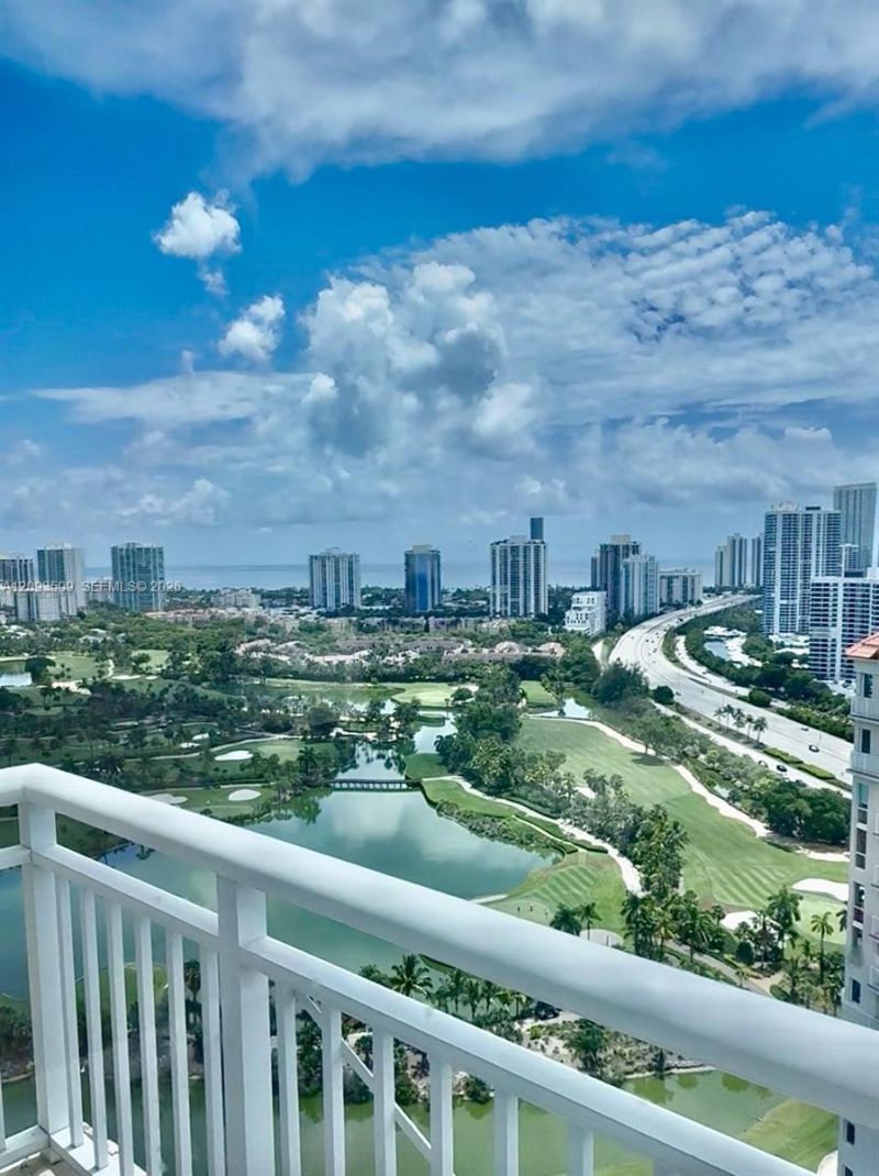 19501 W Country Club Dr , Unit TS-03, Aventura, FL 33180 Photo