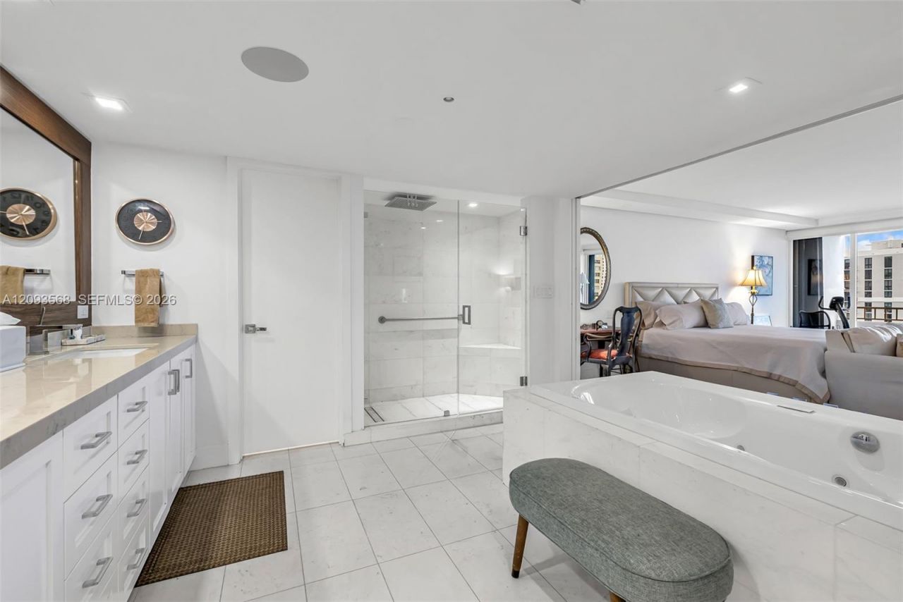 11113 Biscayne Blvd , Unit 1258, Miami, FL 33181 Photo