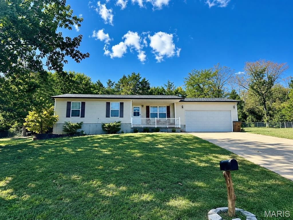 25 Choiceland Court , Union, MO 63084 Main Photo