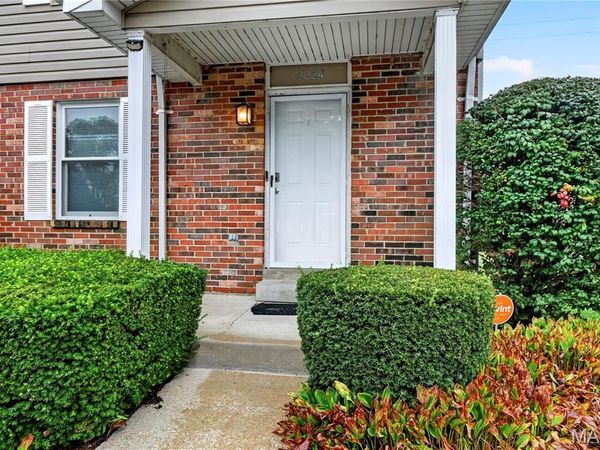 2224 New Sun Drive, Florissant, MO 63031