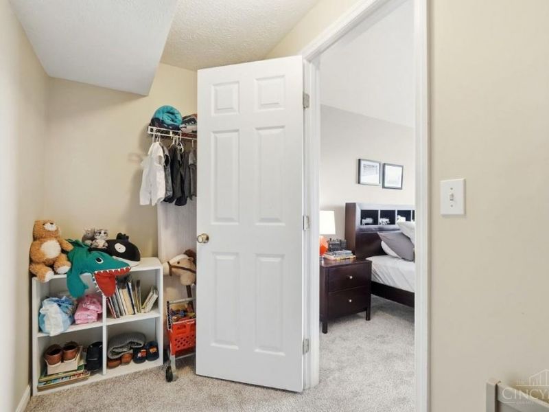 9698 Fallsridge Court, Springfield Township, OH 45231 Photo 61