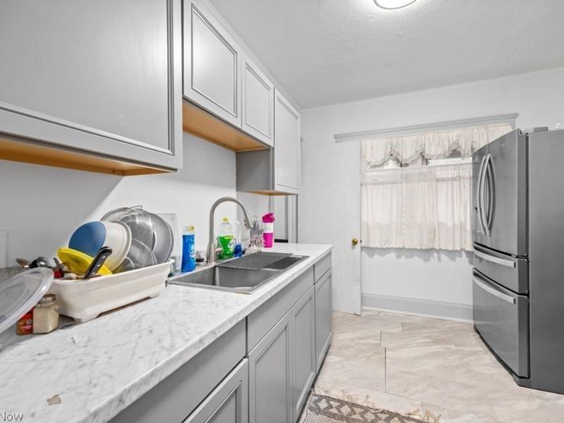 1745 Wayside Road, Cleveland, OH 44112 Photo 13