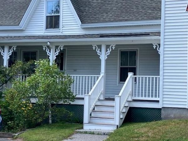 166 Main Street, New London, NH 03257