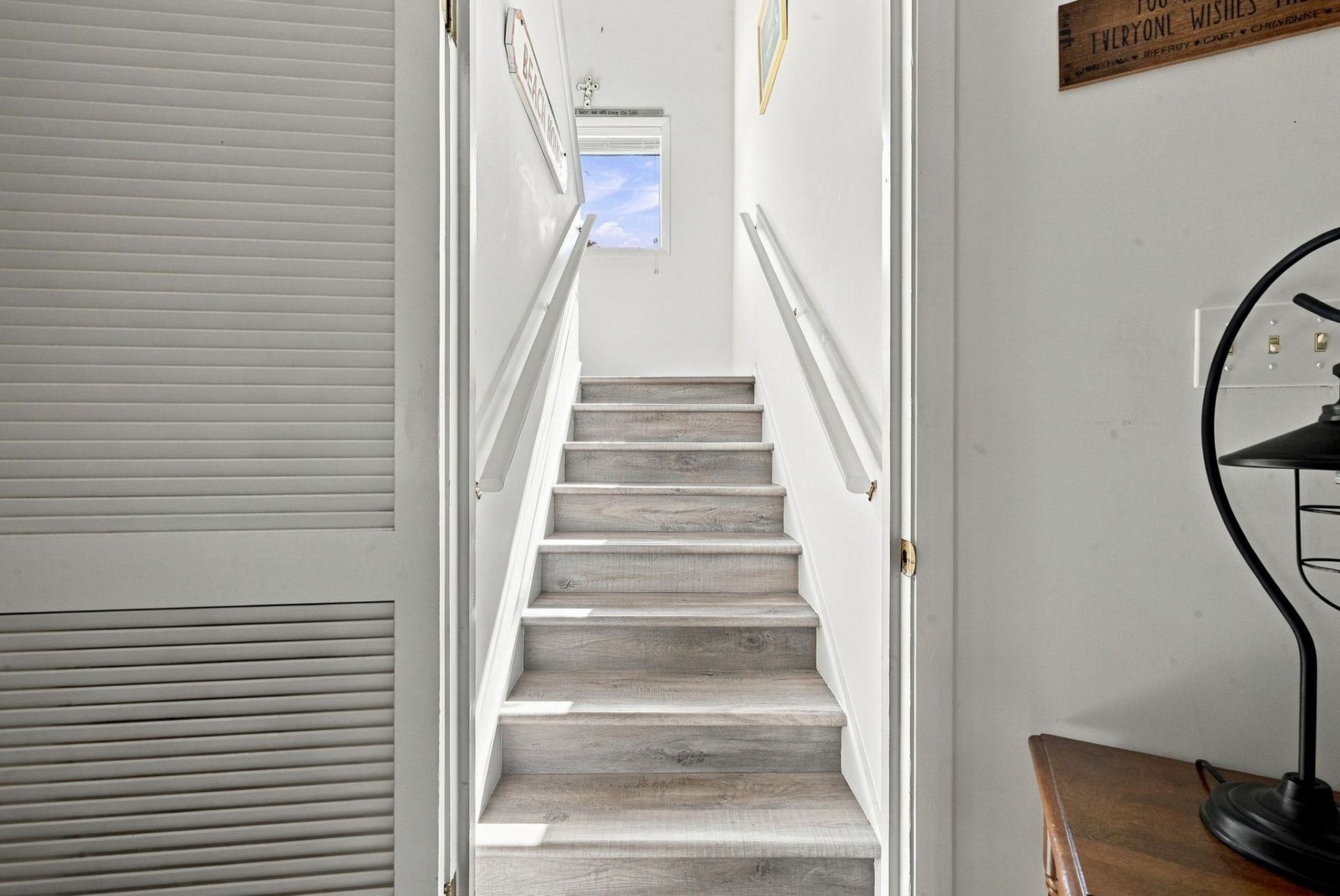 622 Tall Oaks Ln. Photo 14