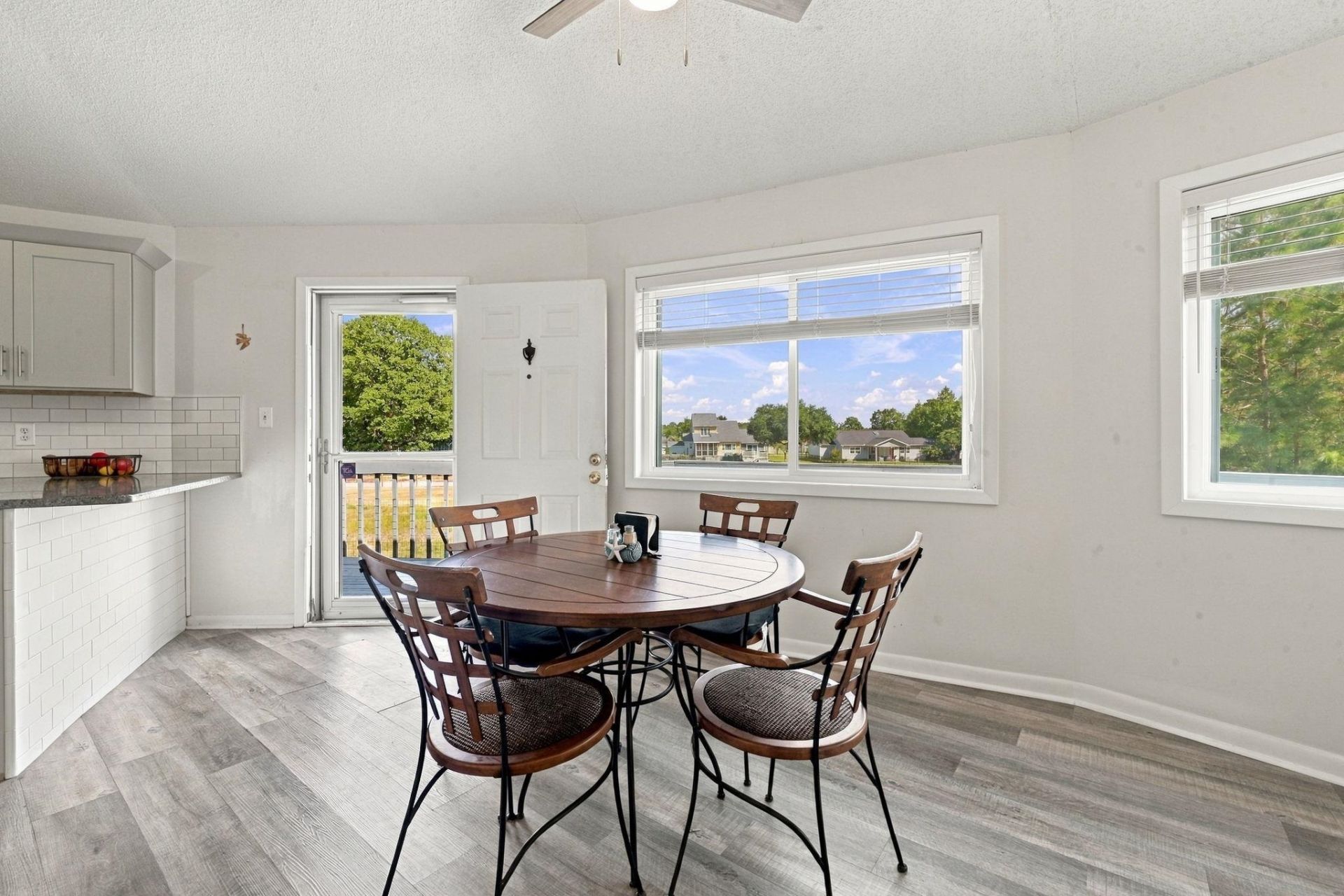 622 Tall Oaks Ln. Photo 19