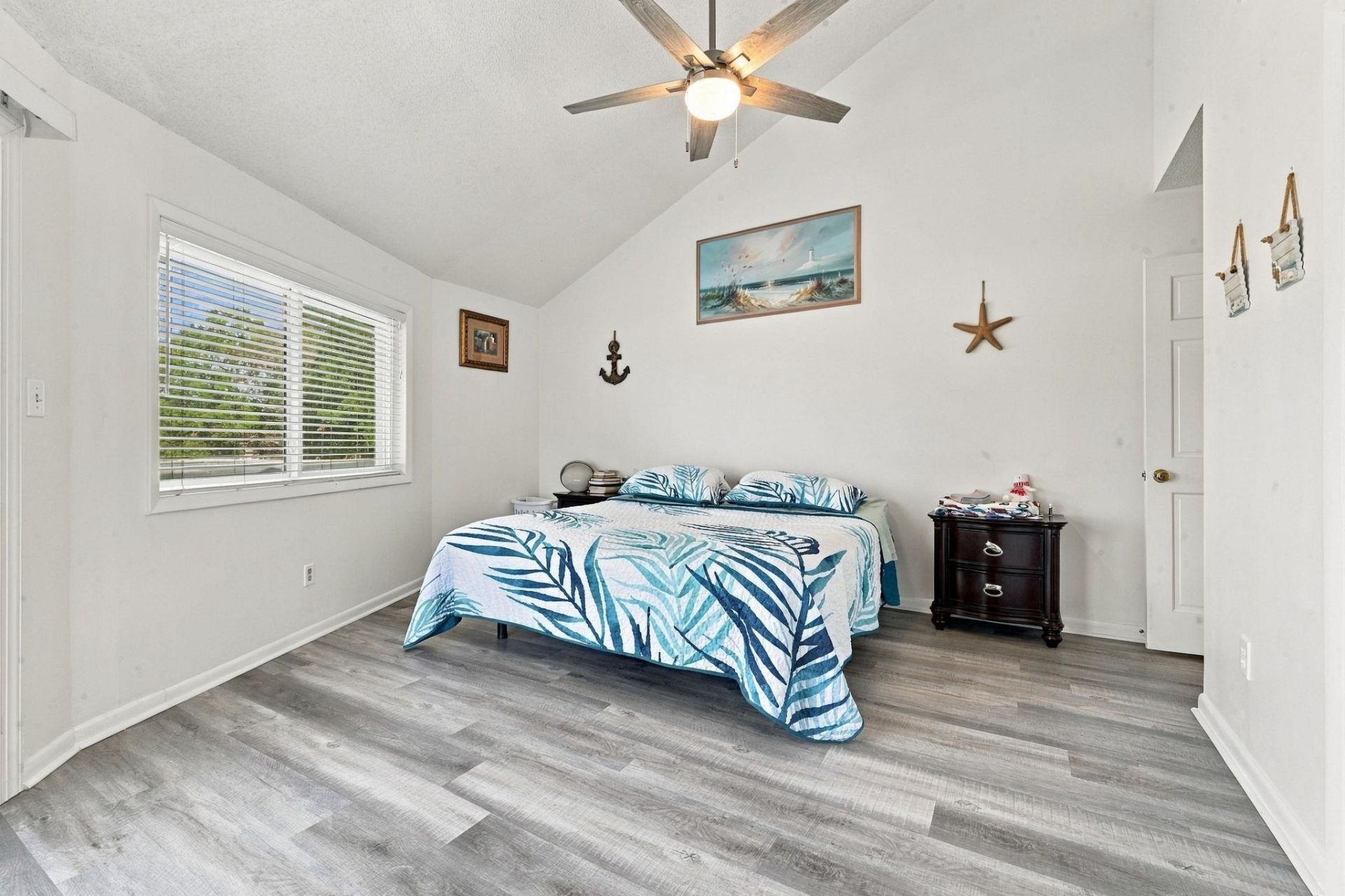 622 Tall Oaks Ln. Photo 21