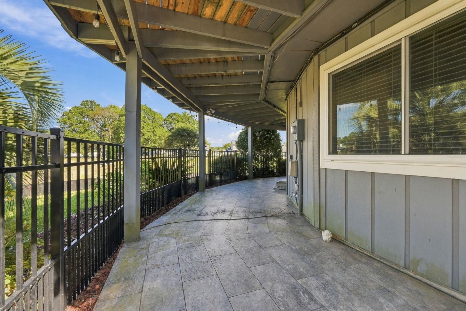 622 Tall Oaks Ln. Photo 33