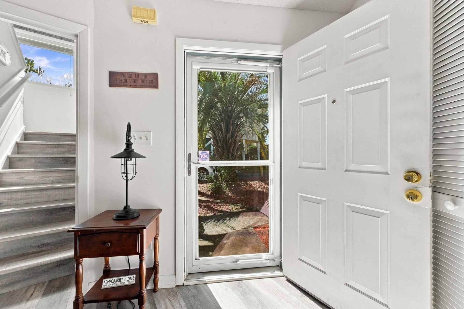 622 Tall Oaks Ln. Photo 4