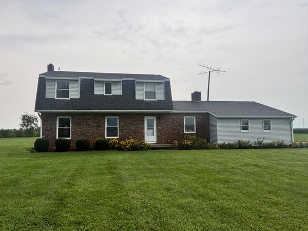 1010 W Amsler Road , Rensselaer, IN 47978