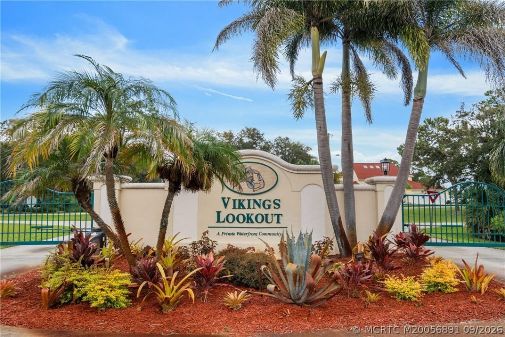 2761 SE North Lookout Boulevard , Port Saint Lucie, FL 34984 Photo