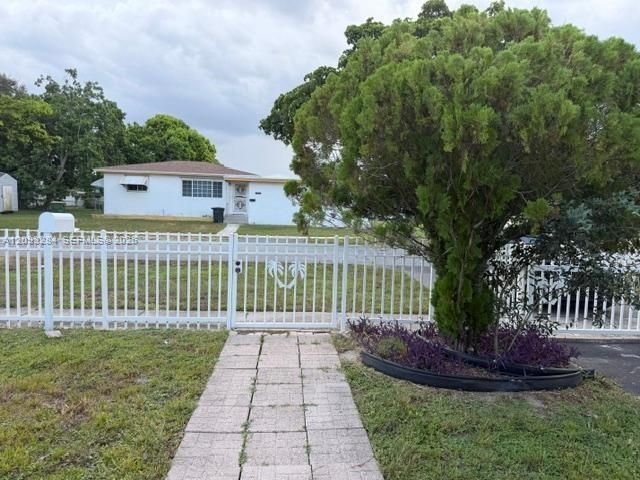 12955 NW 13th Ave, North Miami, FL 33167 Photo