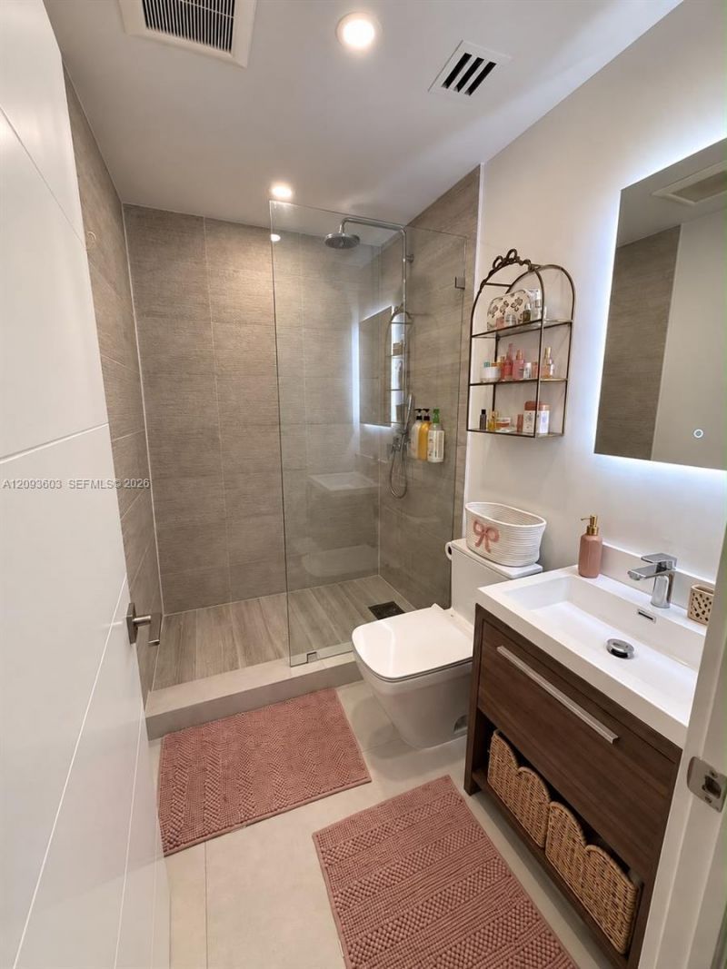 5134 NW 94th Doral Pl , Doral, FL 33178 Photo