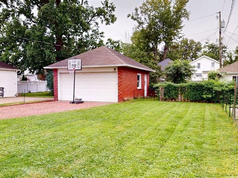 118 North Wood Street, Fremont, OH 43420 Photo 11