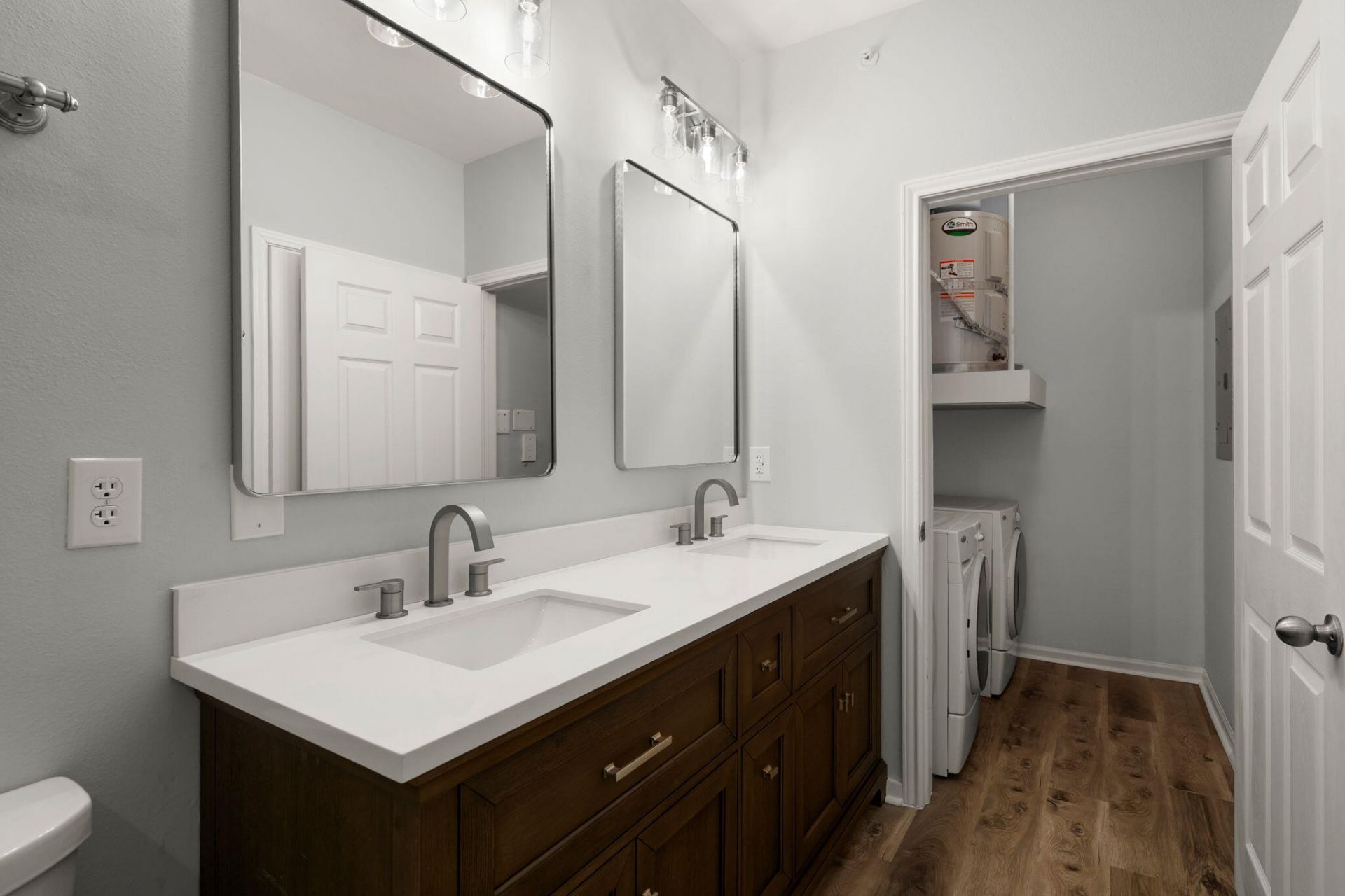 130 River Landing Drive Photo 26