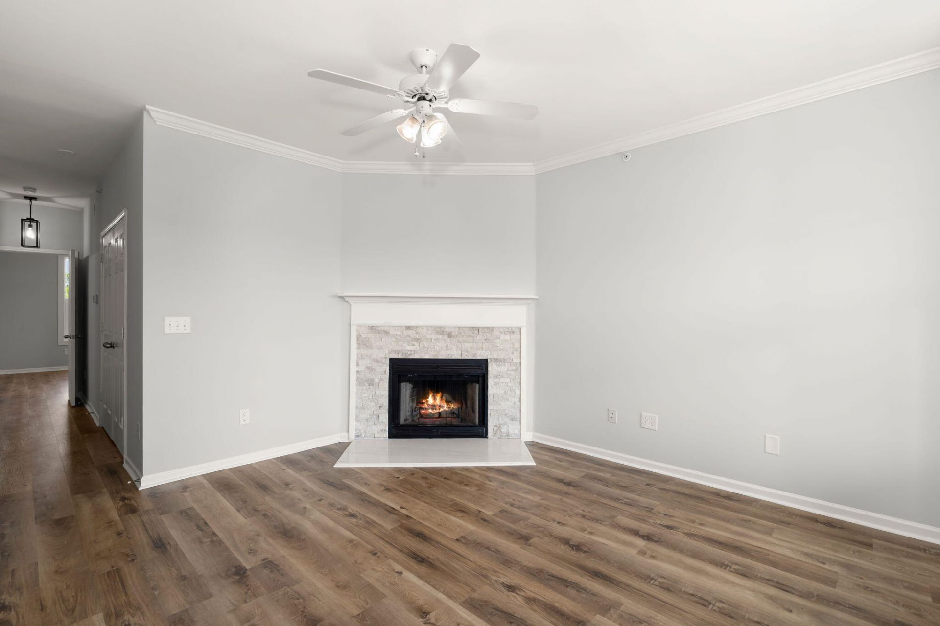 130 River Landing Drive Photo 9