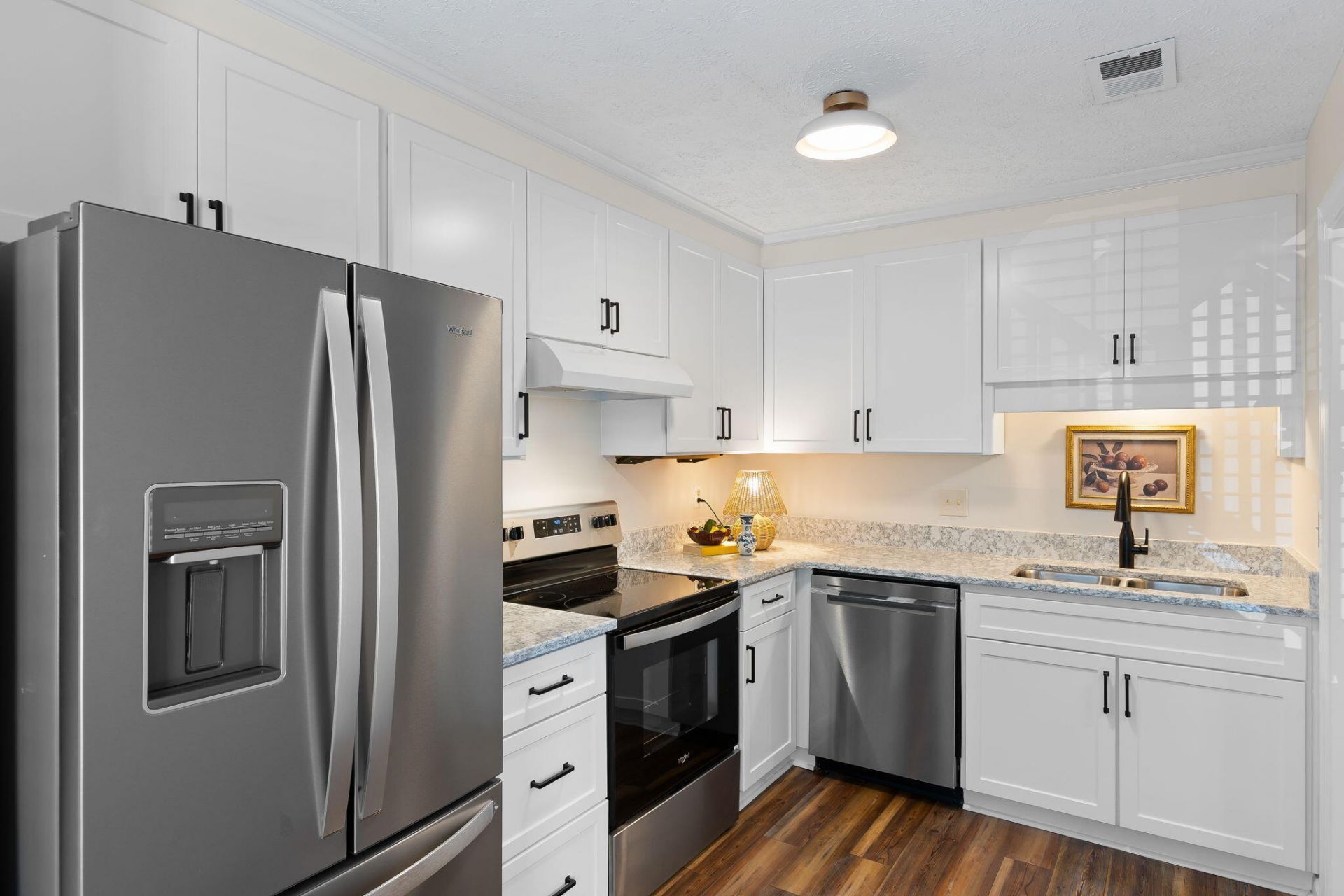 1713 Greystone Photo 7