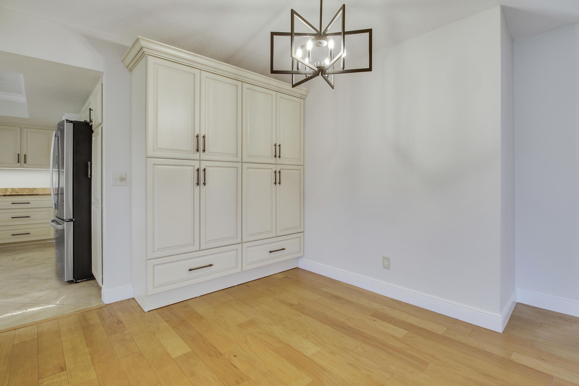 442 French Royale Circle, Atlantis, FL 33462 Photo