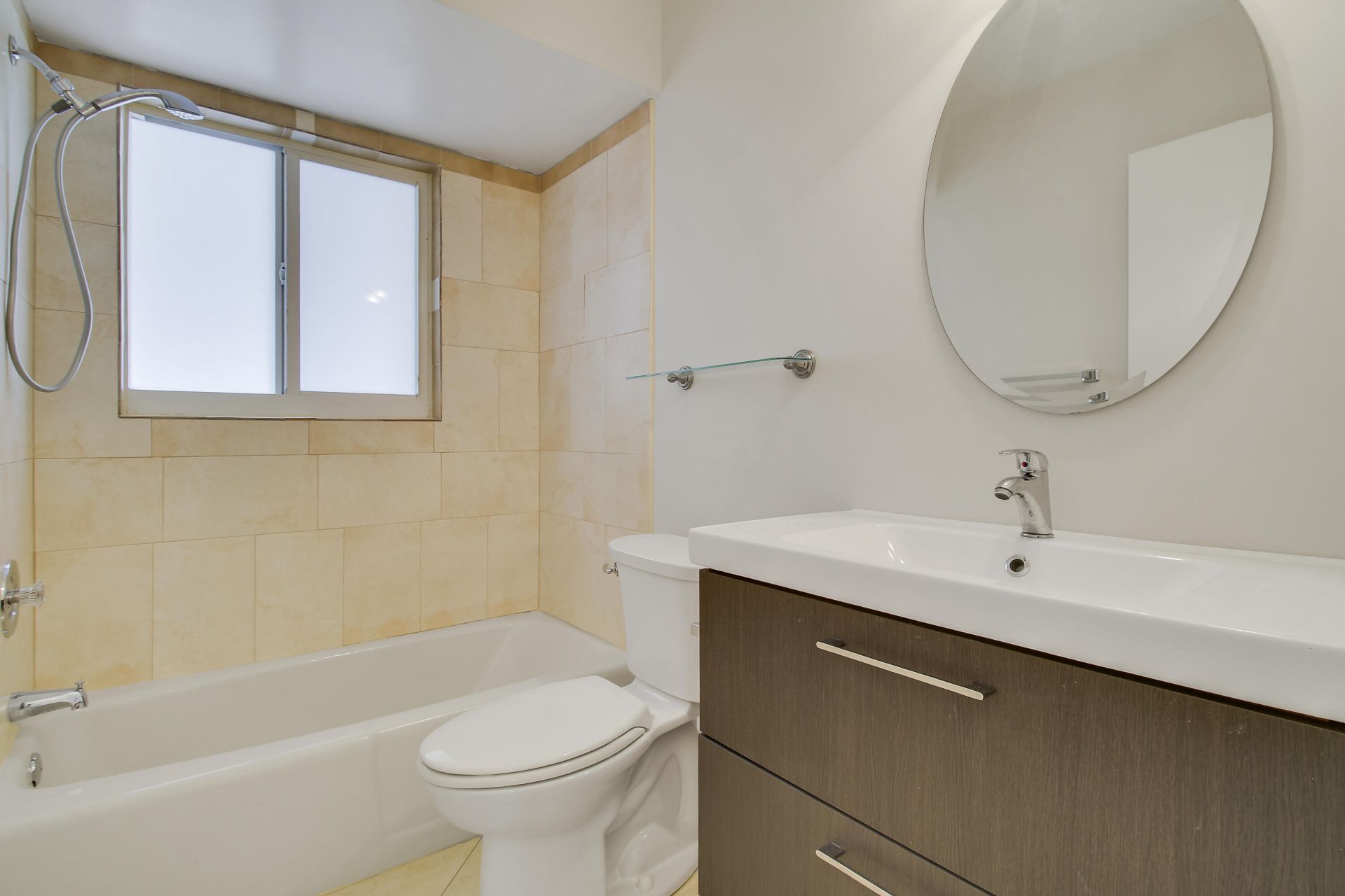 442 French Royale Circle, Atlantis, FL 33462 Photo