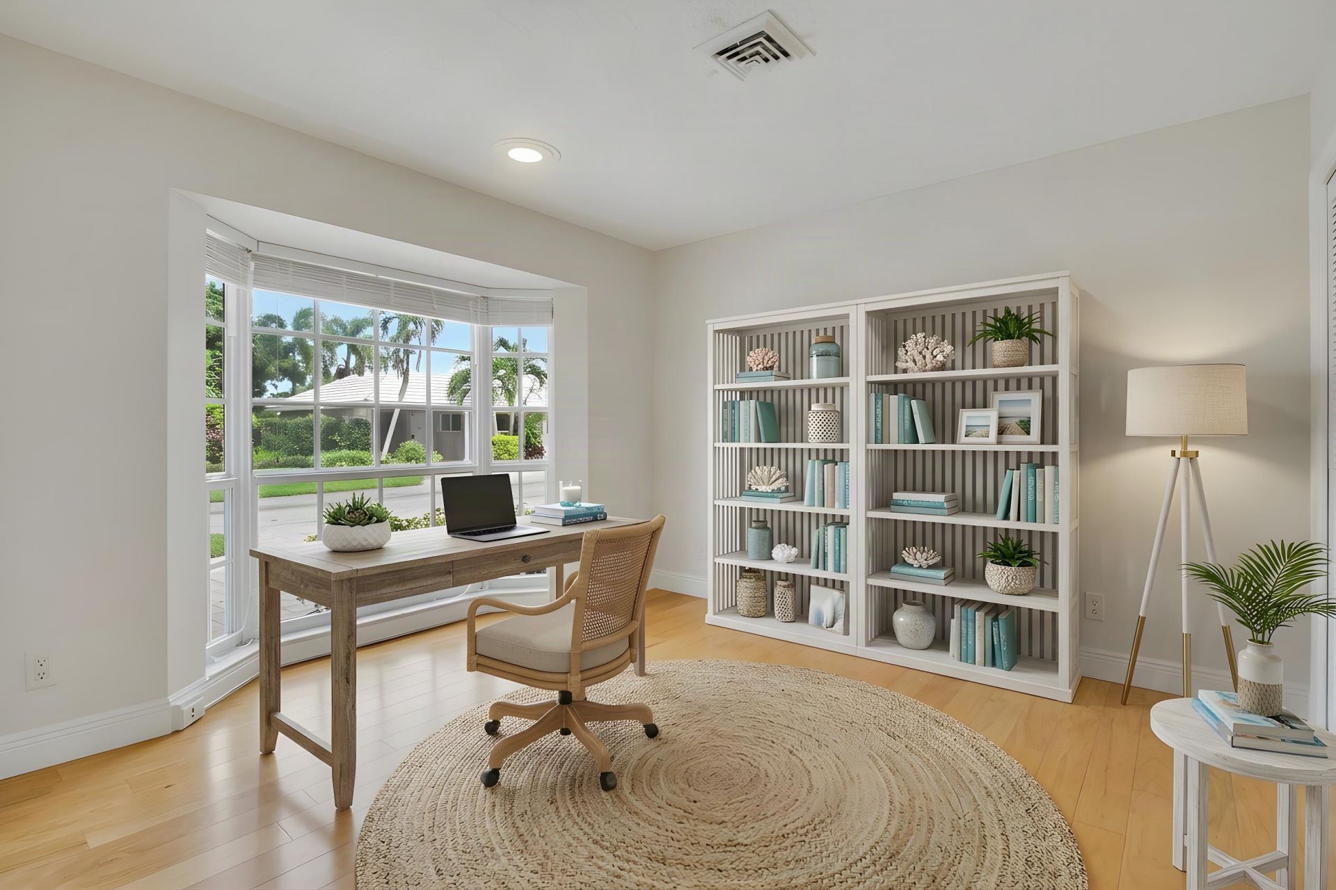 442 French Royale Circle, Atlantis, FL 33462 Photo