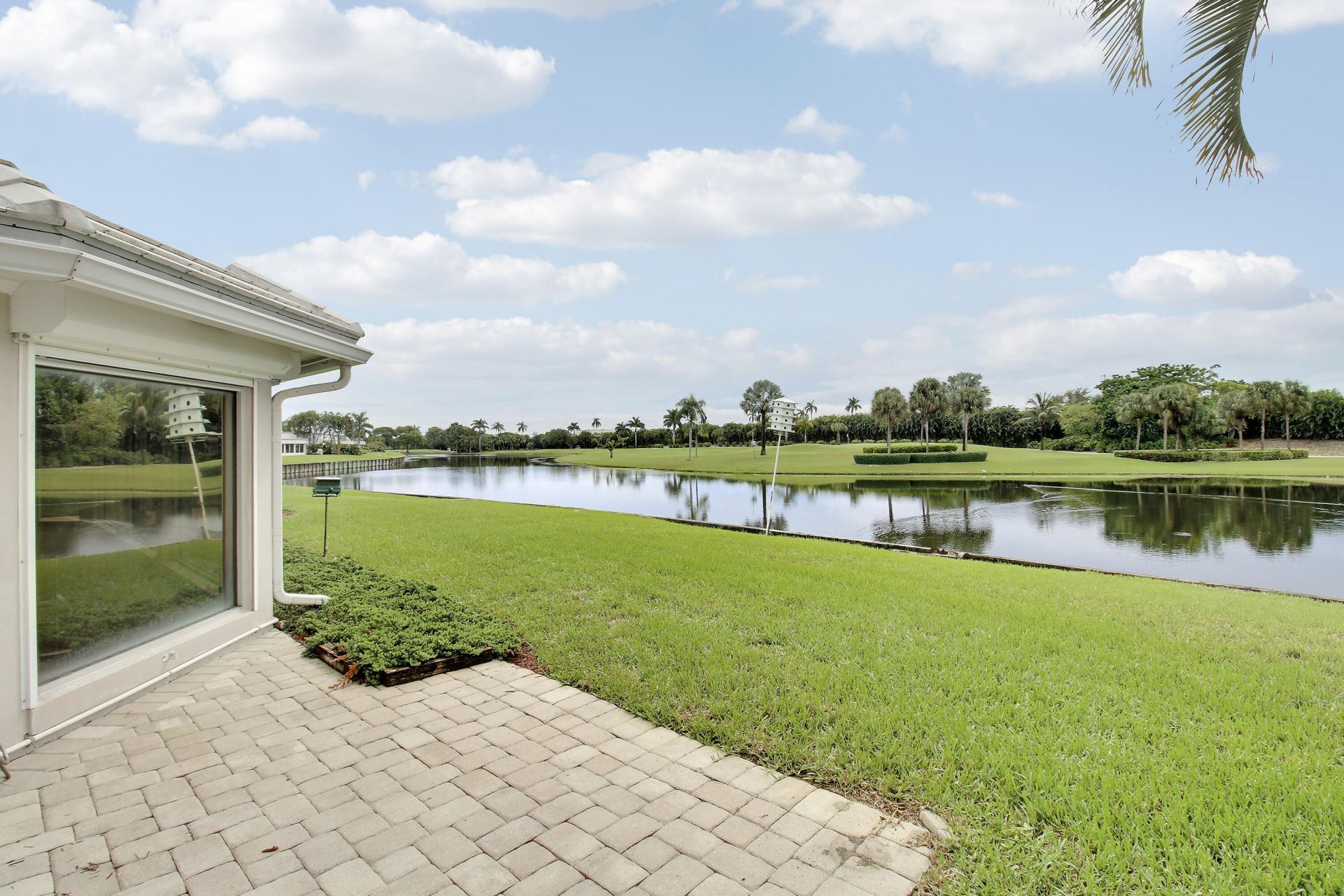 442 French Royale Circle, Atlantis, FL 33462 Photo