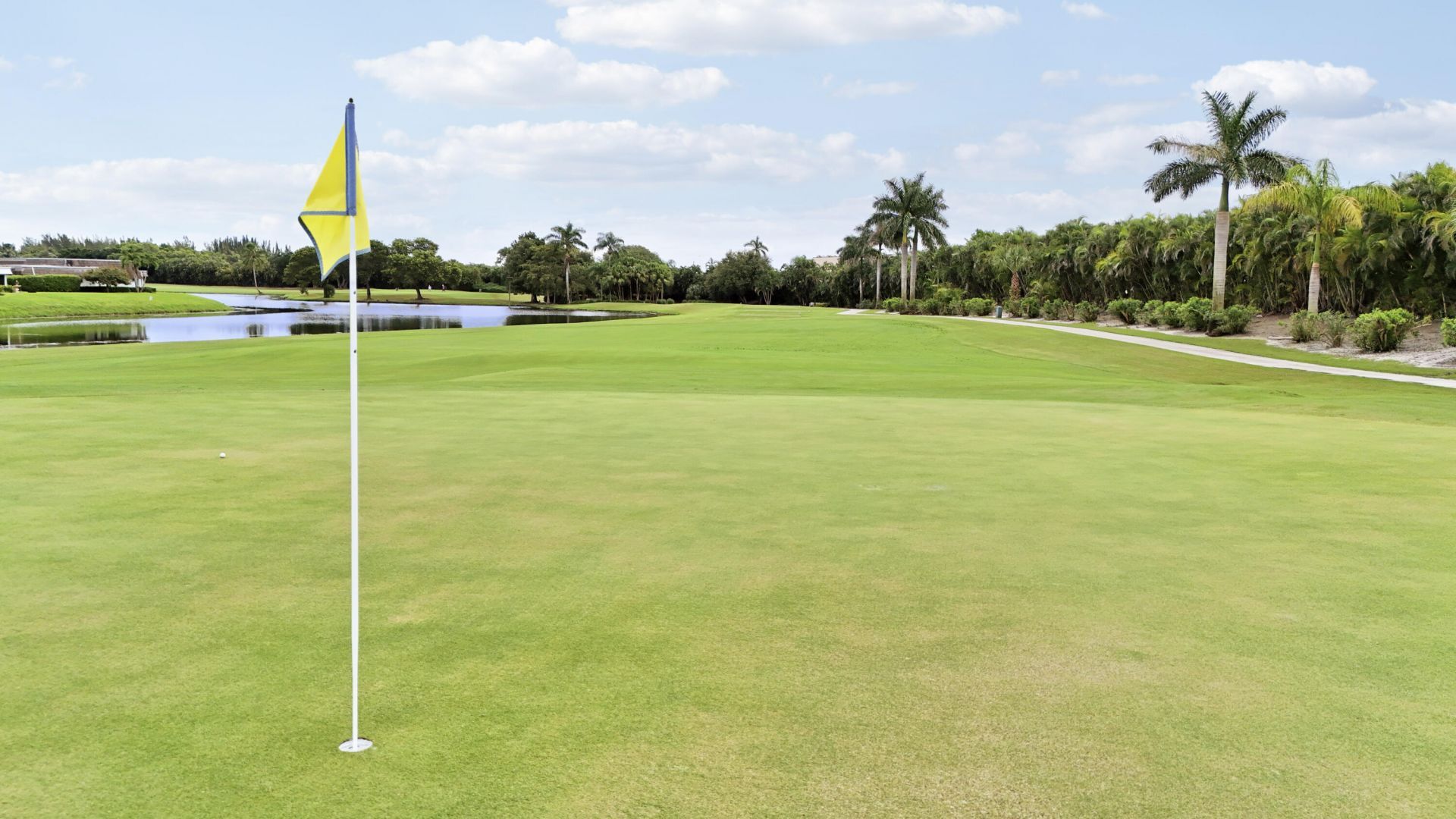 442 French Royale Circle, Atlantis, FL 33462 Photo