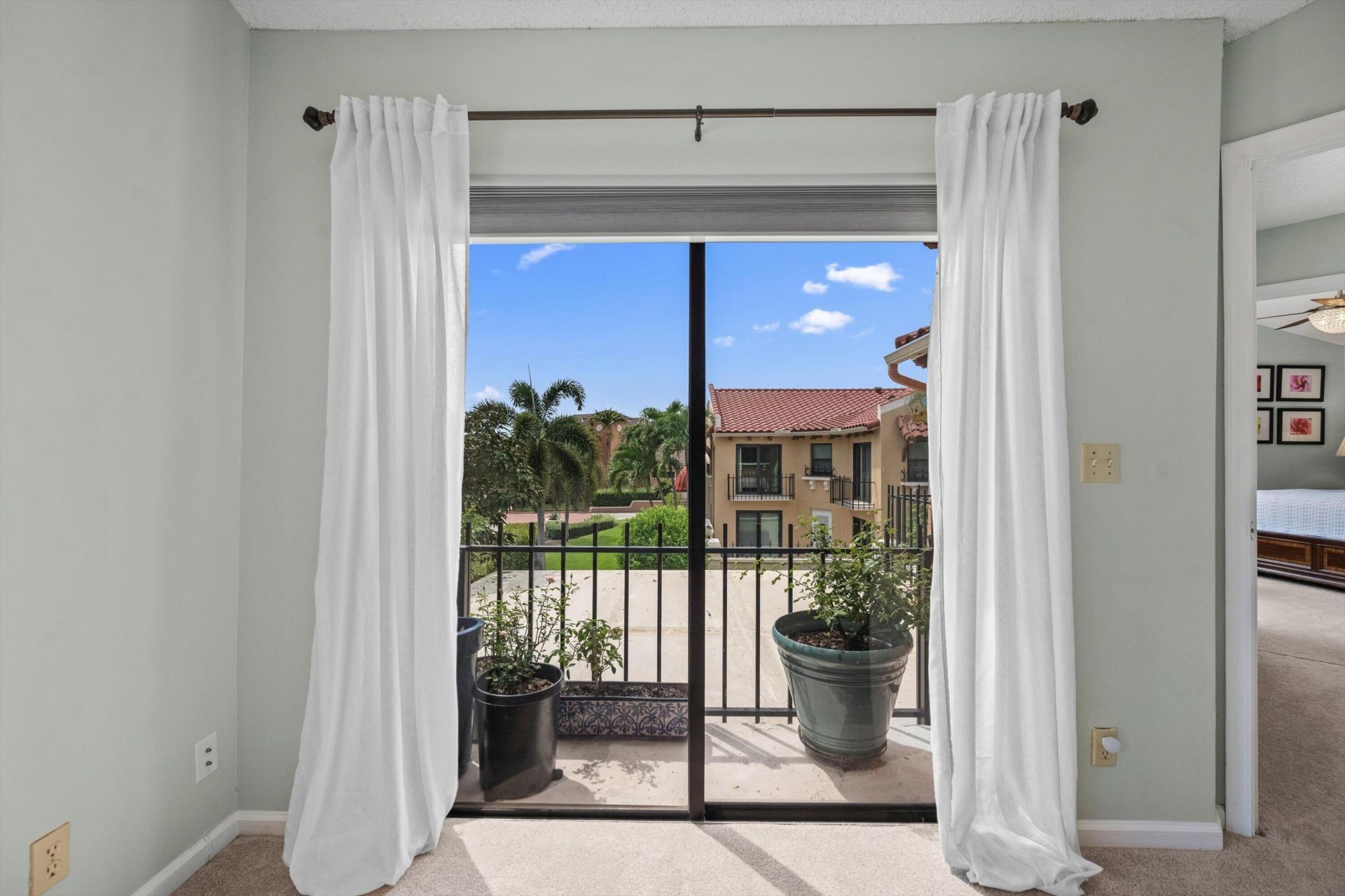 24 Uno Lago Drive, Juno Beach, FL 33408 Photo