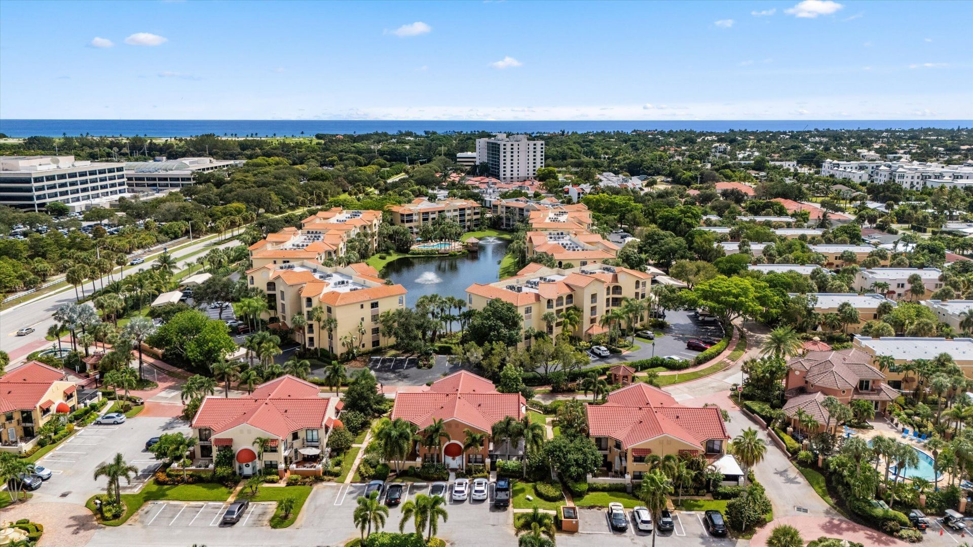24 Uno Lago Drive, Juno Beach, FL 33408 Photo