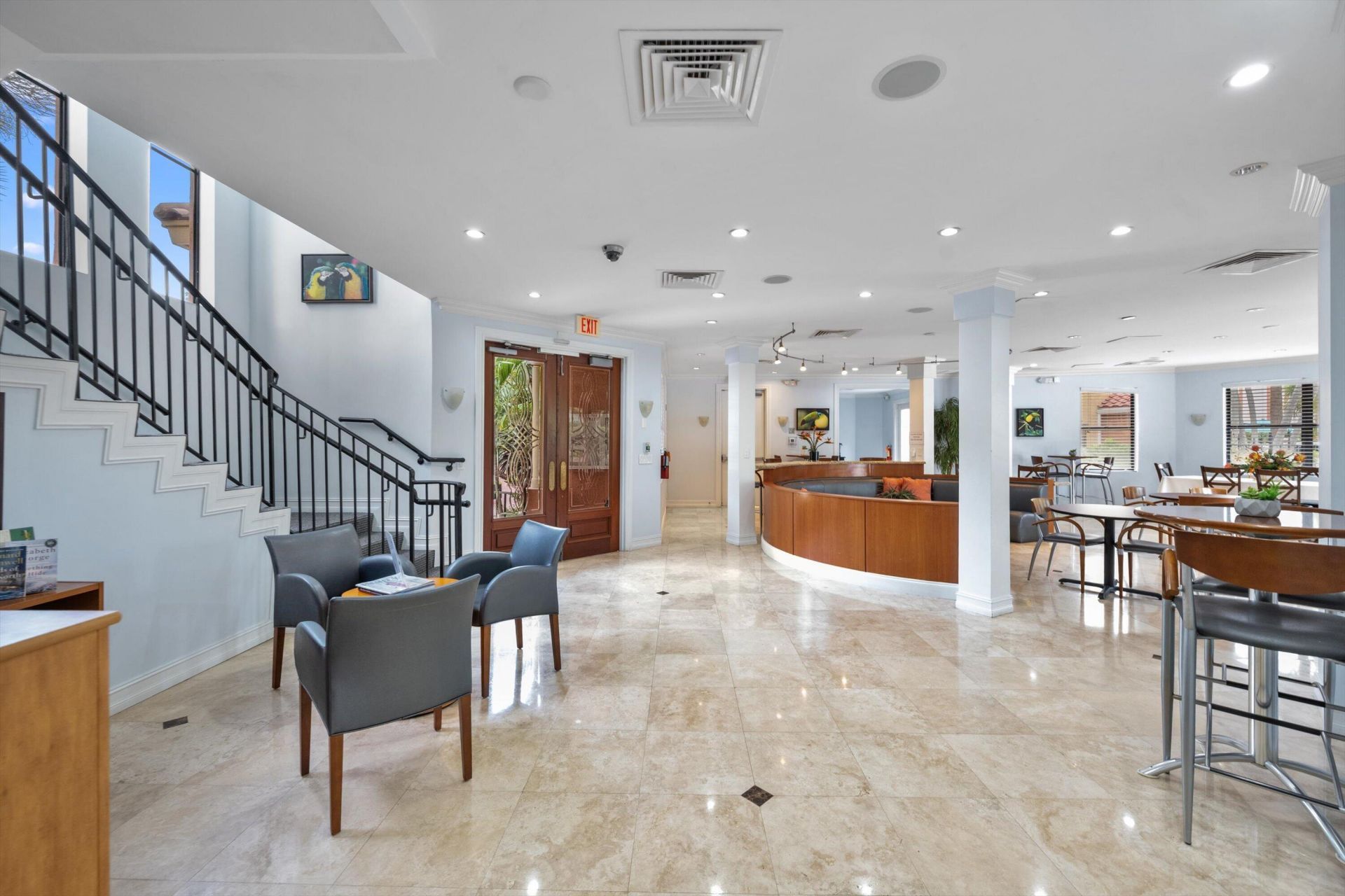 24 Uno Lago Drive, Juno Beach, FL 33408 Photo