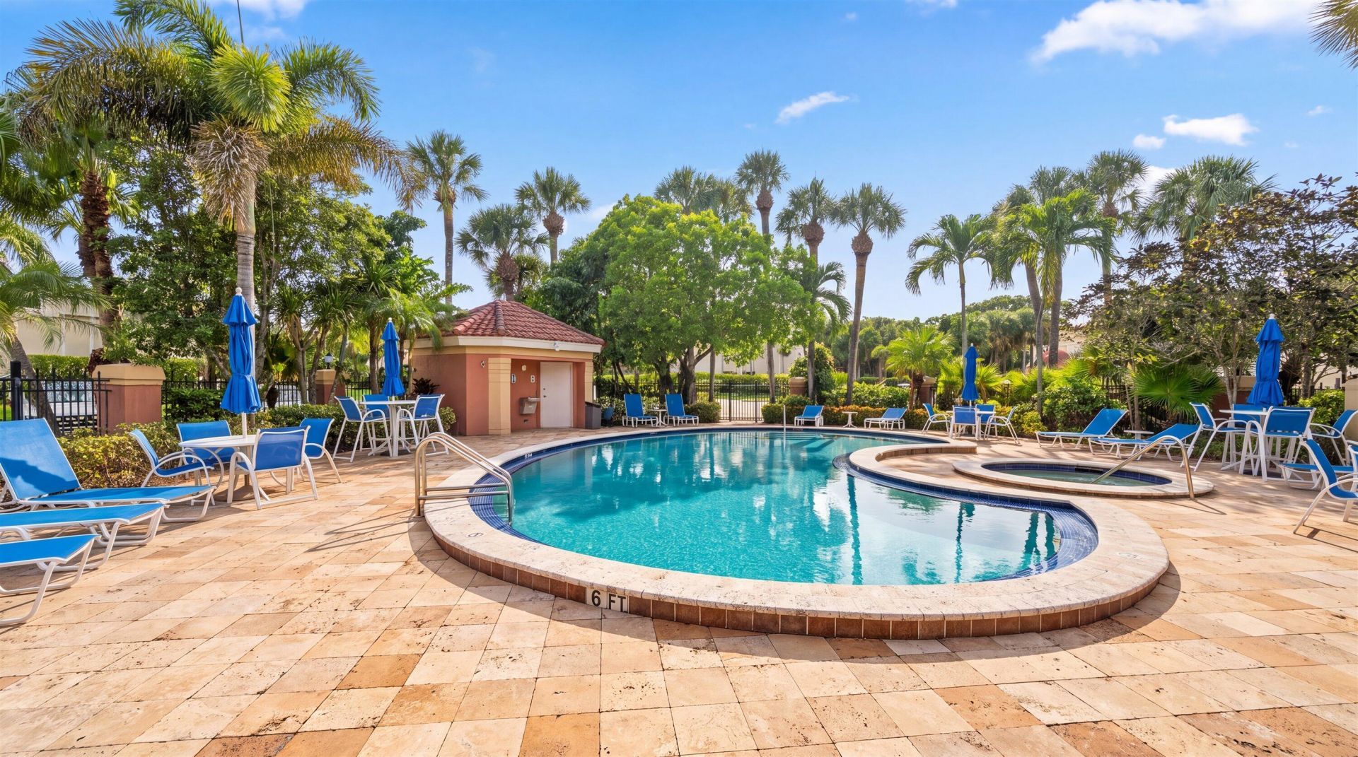 24 Uno Lago Drive, Juno Beach, FL 33408 Photo