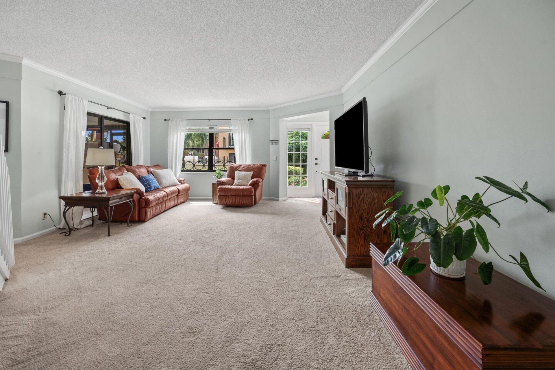 24 Uno Lago Drive, Juno Beach, FL 33408 Photo