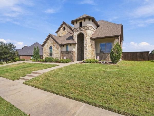 113 Claremont Drive, Ovilla, TX 75154