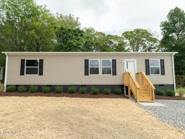 112 Redwood Drive, Harriman, TN 37748