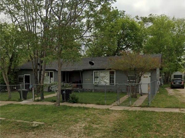 819 / 817 E AVENUE A, Temple, TX 76501