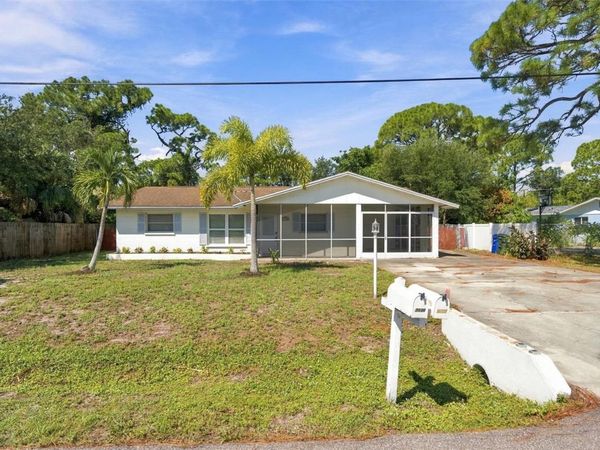 3036 SHAMROCK DRIVE , VENICE, FL 34293