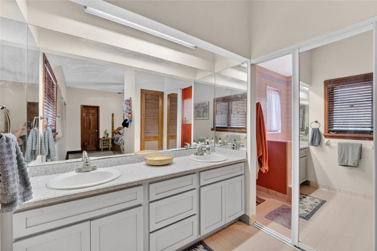 10710 NE 81st Street , Gainesville, FL 32609 Photo