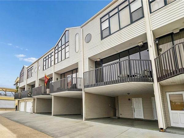 127 E HIGHWAY 22 Highway , Unit N-5, Madisonville, LA 70447