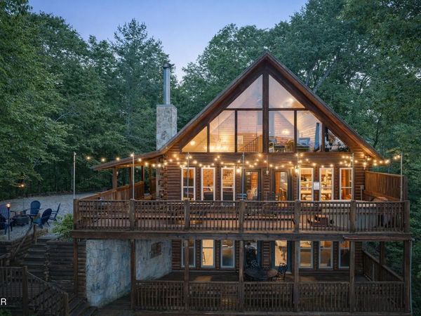 531 Gatlin Drive , Gatlinburg, TN 37738